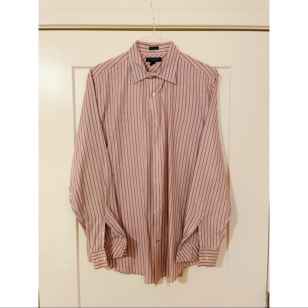 Banana Republic men’s fitted button-up top - L
